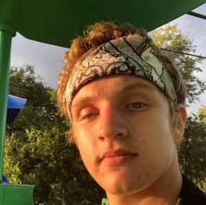 Meet your Posher, Zarin